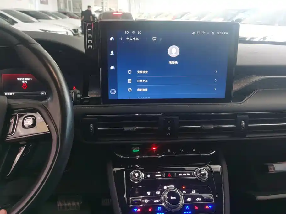 Lincoln Corsair 2023 — фото 13