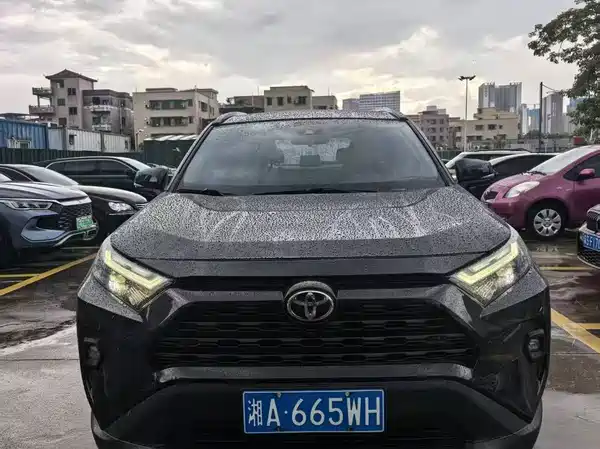 Toyota RAV4 2023