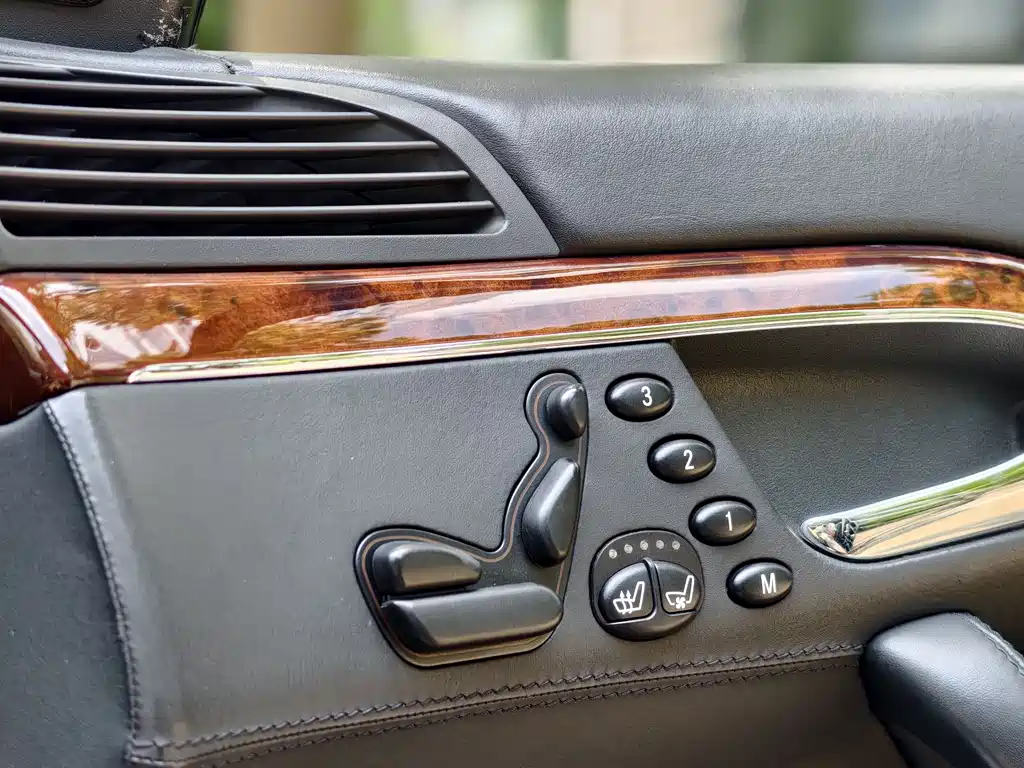 Mercedes-Benz S-Class 2006 — фото 17