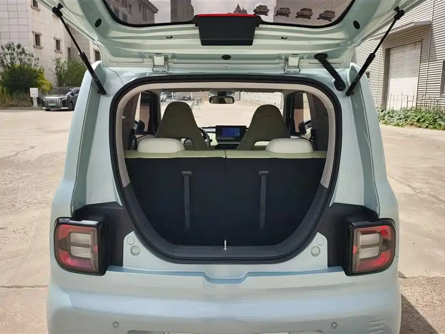 Geely Galaxy Panda 2025