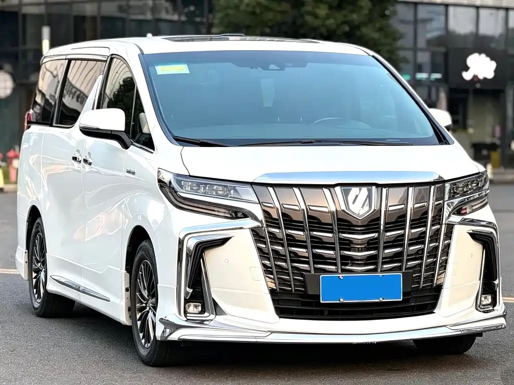Toyota Alphard 2021 — фото 3