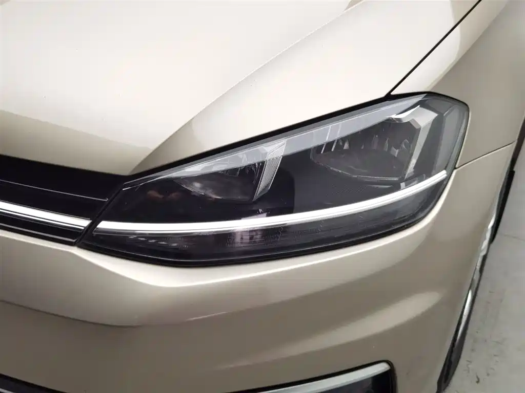 Volkswagen Golf 2019