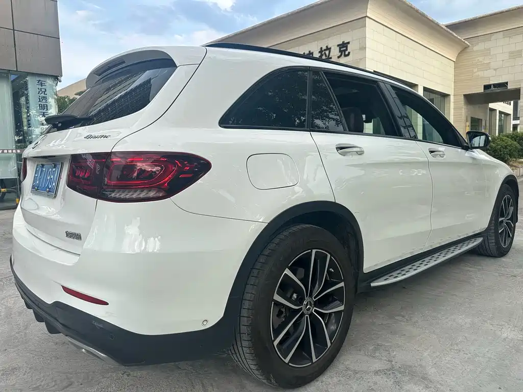Mercedes-Benz GLC 2020 — фото 15