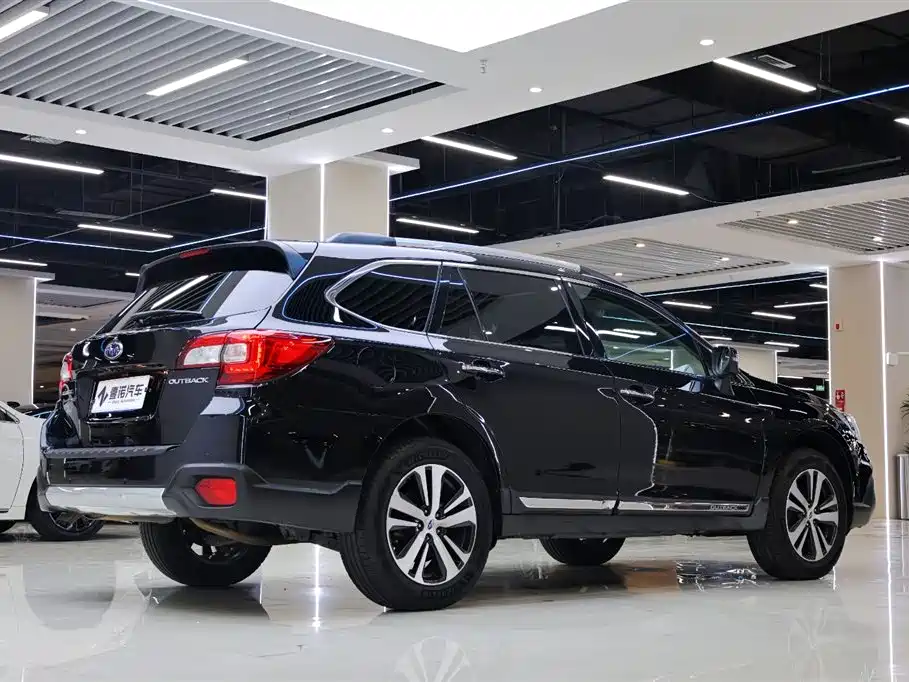 Subaru Outback 2019 — фото 15