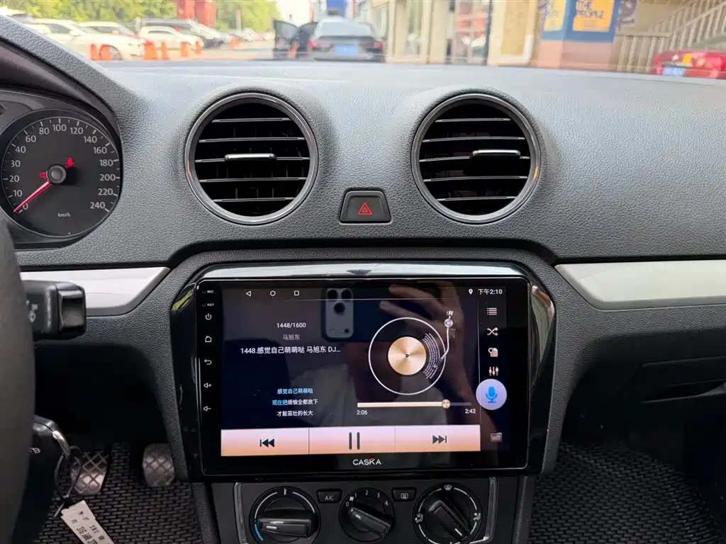 Volkswagen Jetta 2013