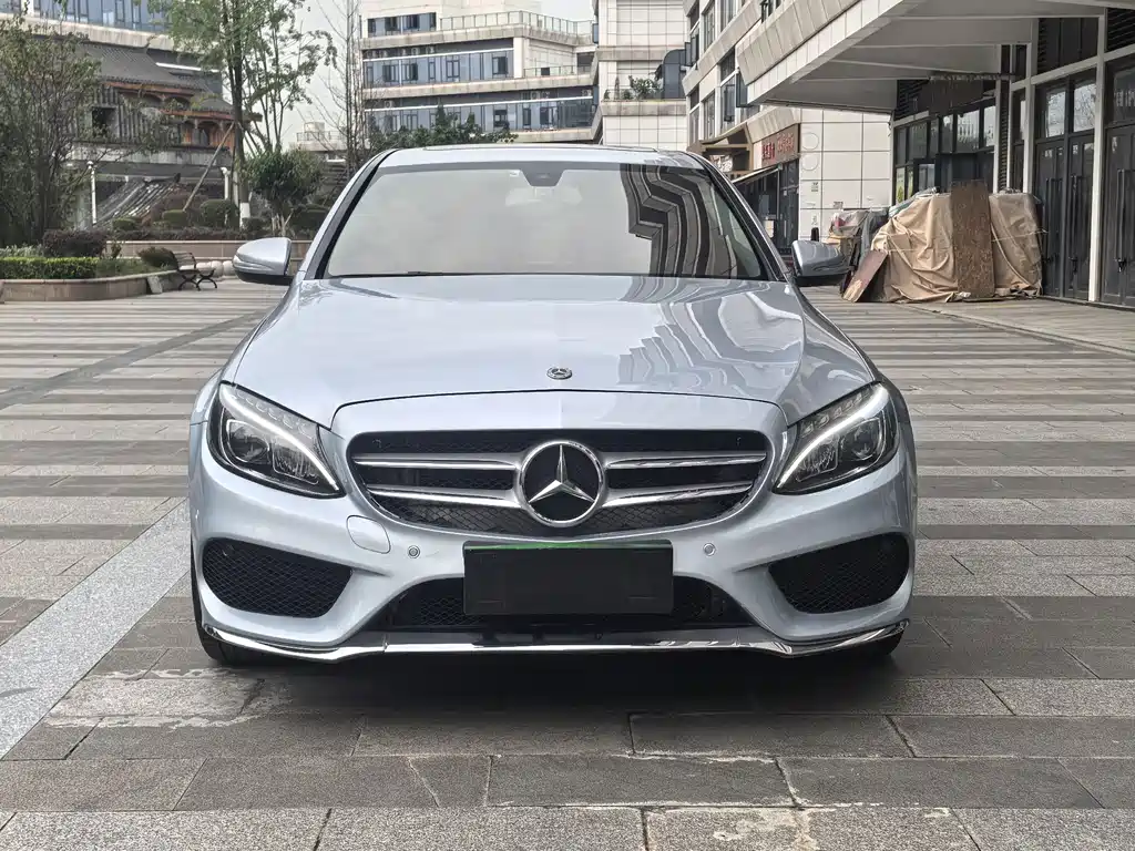 Mercedes-Benz C-Class 2019