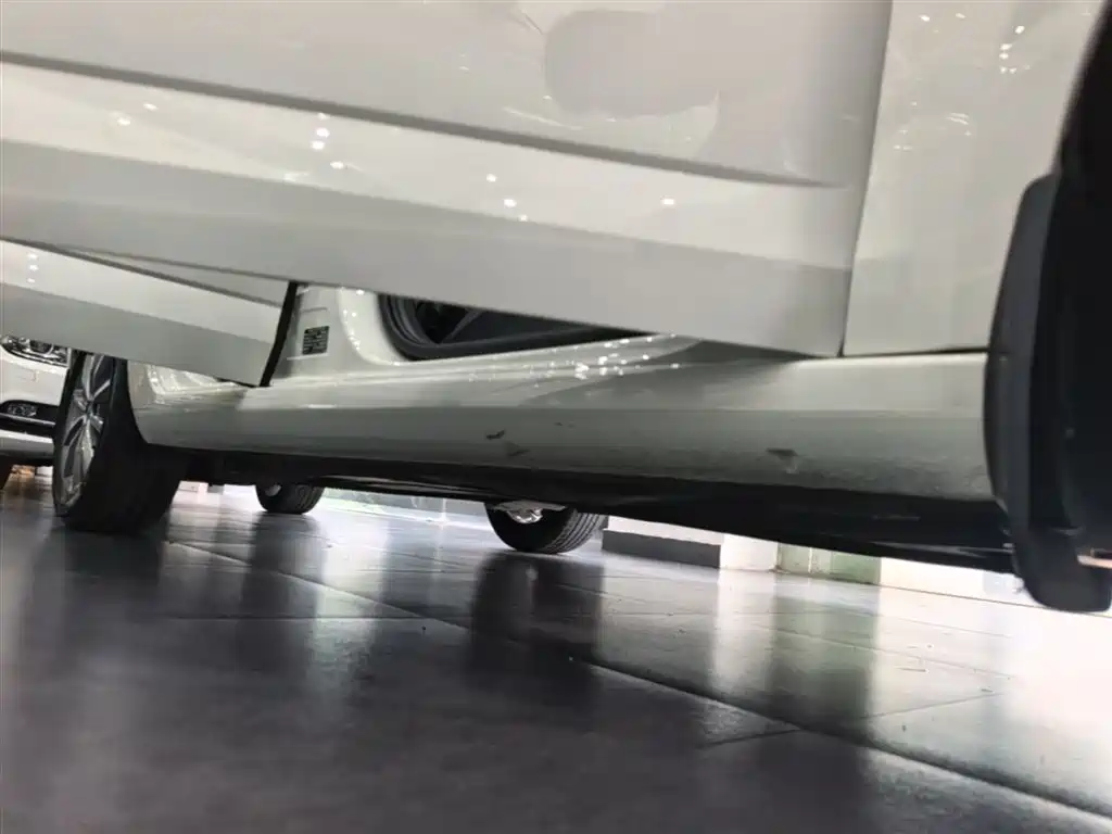 Skoda Octavia 2021 — фото 21