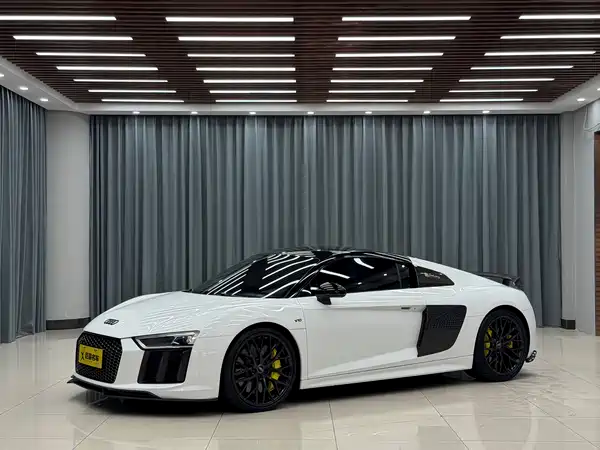 Audi R8 2016