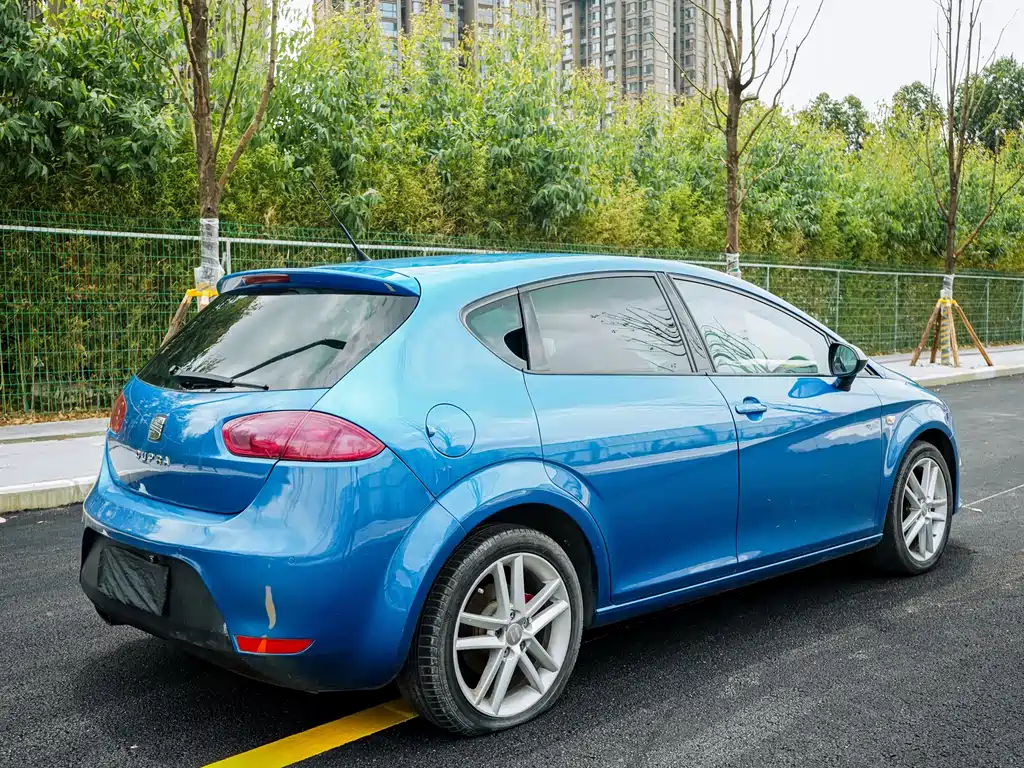 SEAT Leon 2013 — фото 3