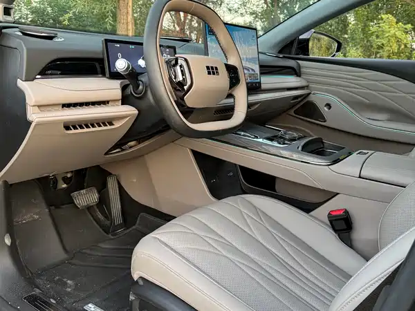 Geely Galaxy Starshine 8 2025