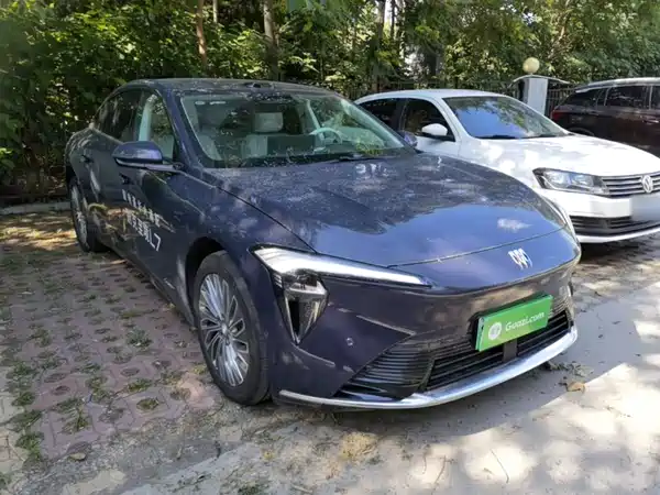 Buick Zhijing L7 2025