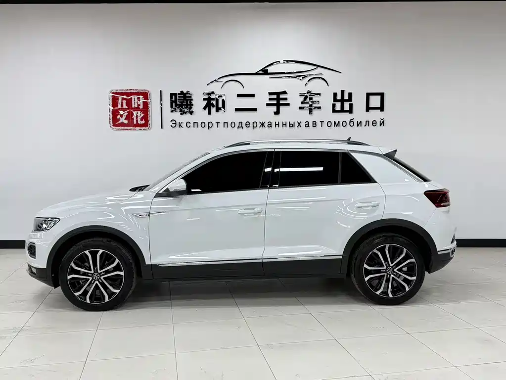 Volkswagen T-Roc 2022 — фото 7