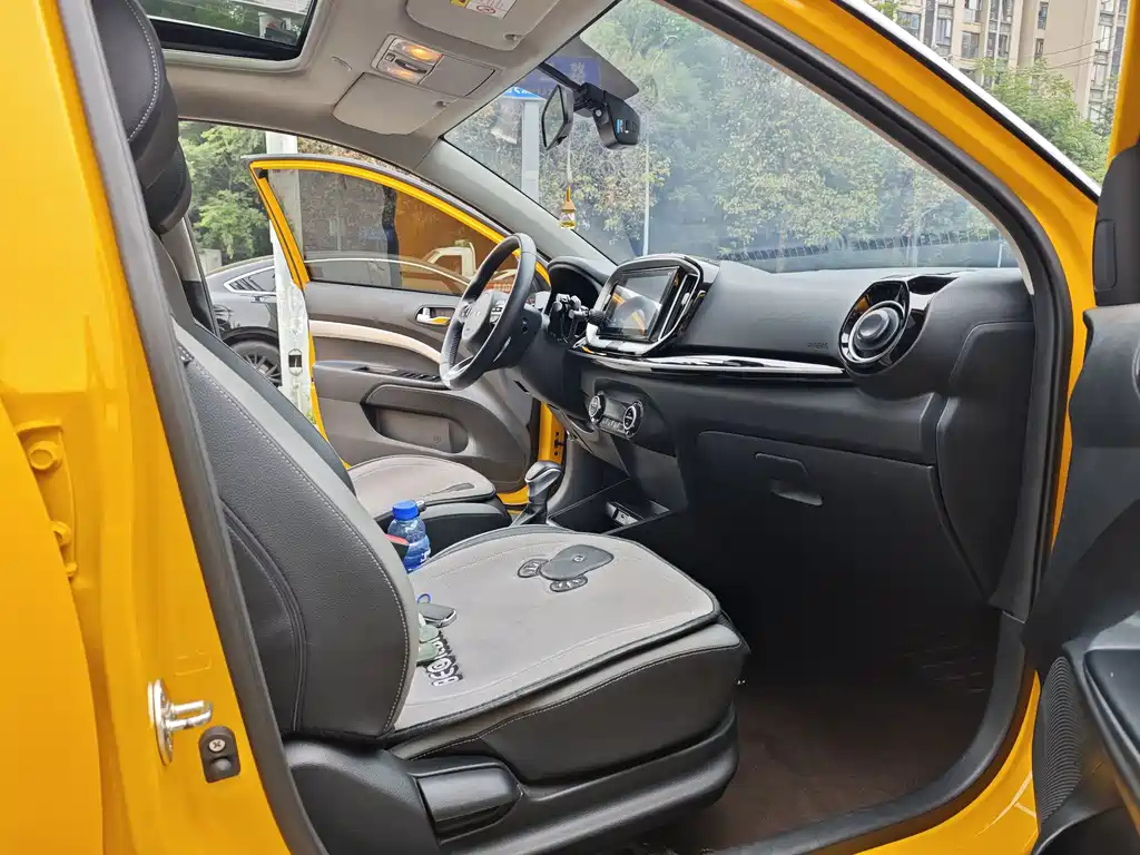 Kia KX1 2022 — фото 13