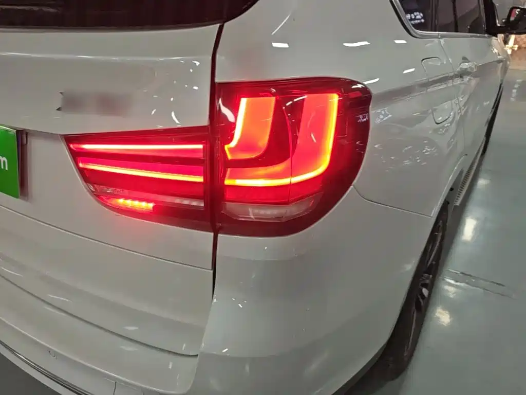 BMW X5 2017 — фото 8