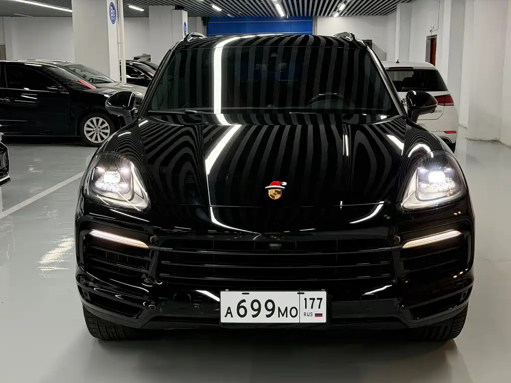 Porsche Cayenne 2019 — фото 2