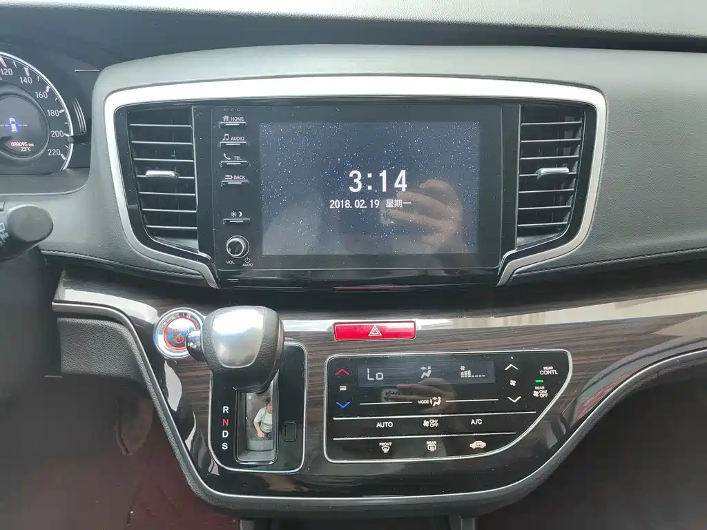 Honda Odyssey 2021 — фото 12