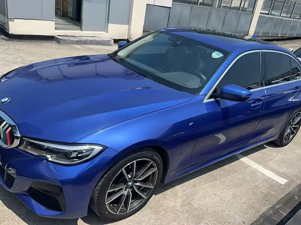 BMW 3 Series 2021