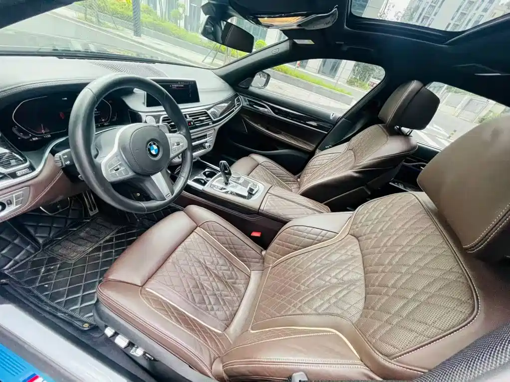 BMW 7 Series 2020 — фото 15