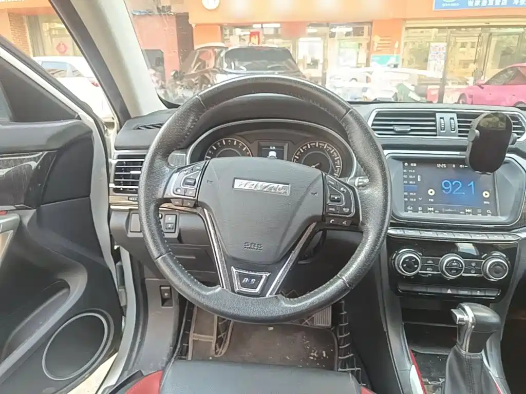Haval H2 2016 — фото 11