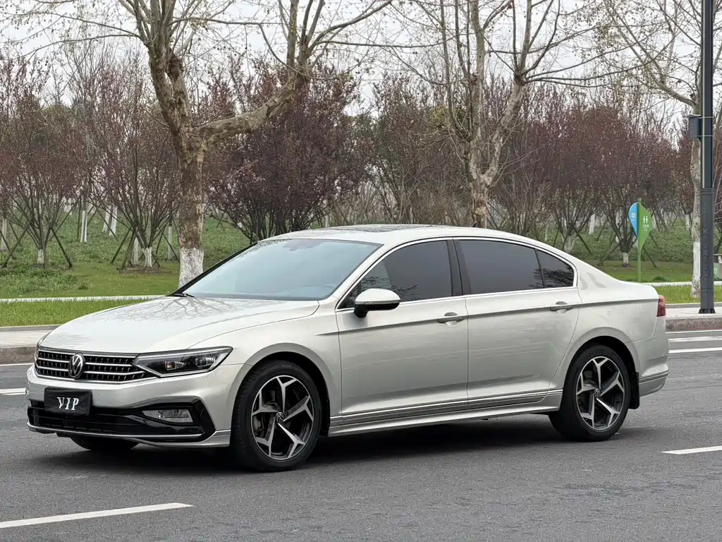 Volkswagen Magotan 2023