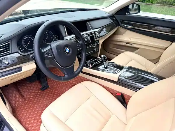 BMW 7 Series 2015