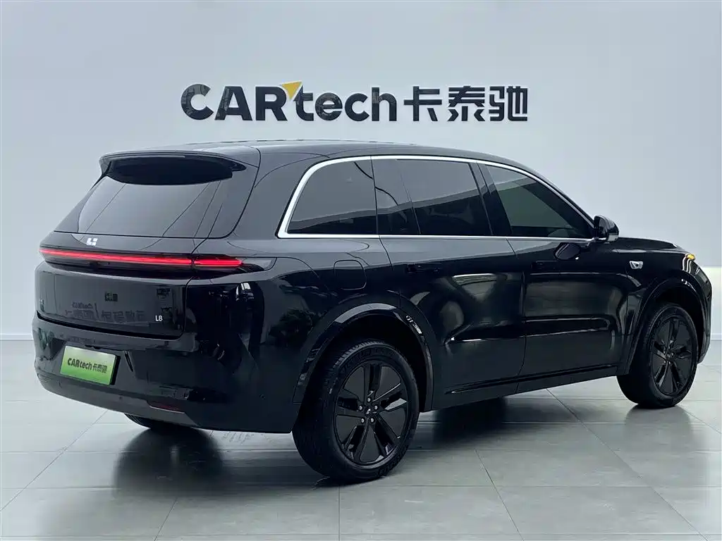 Li Auto Li L8 2024