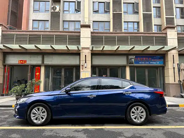 Nissan Teana 2020
