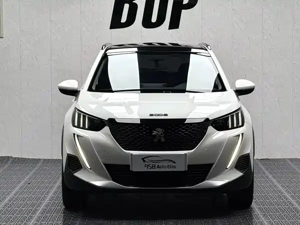 Peugeot 2008 2023
