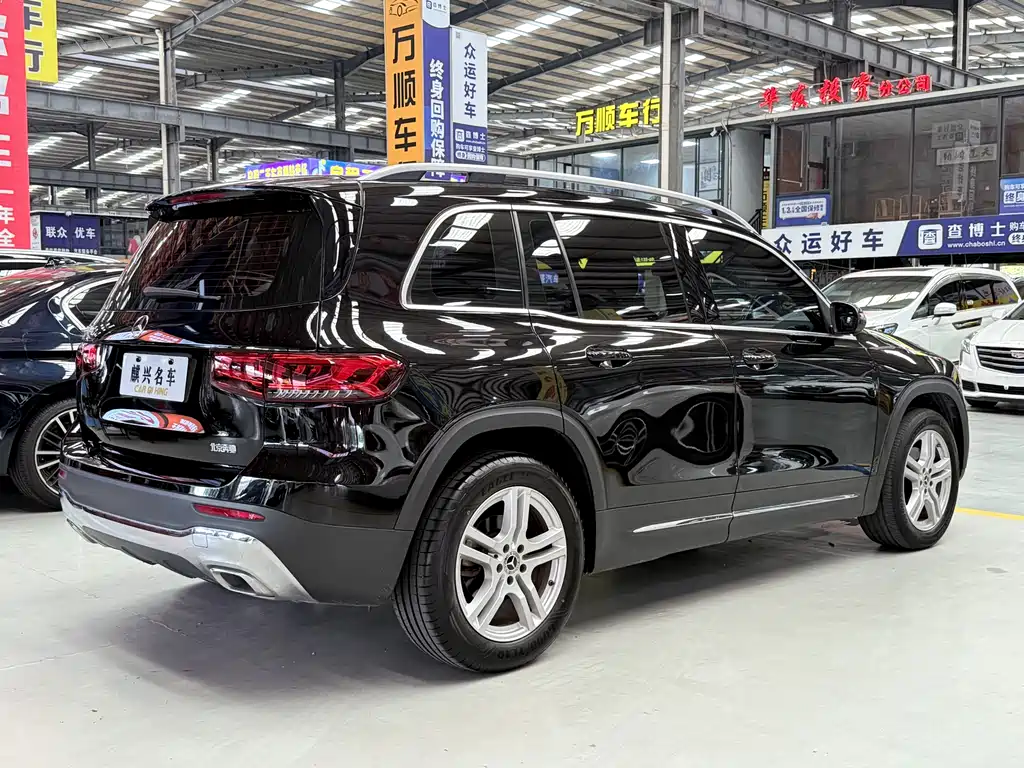 Mercedes-Benz GLB 2022