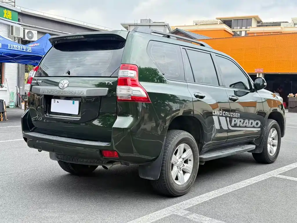 Toyota Prado 2017 — фото 11