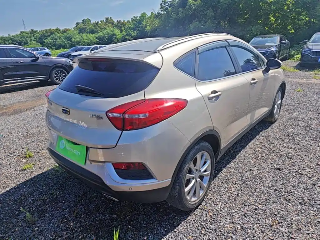 Geely Emgrand GS 2018 — фото 7