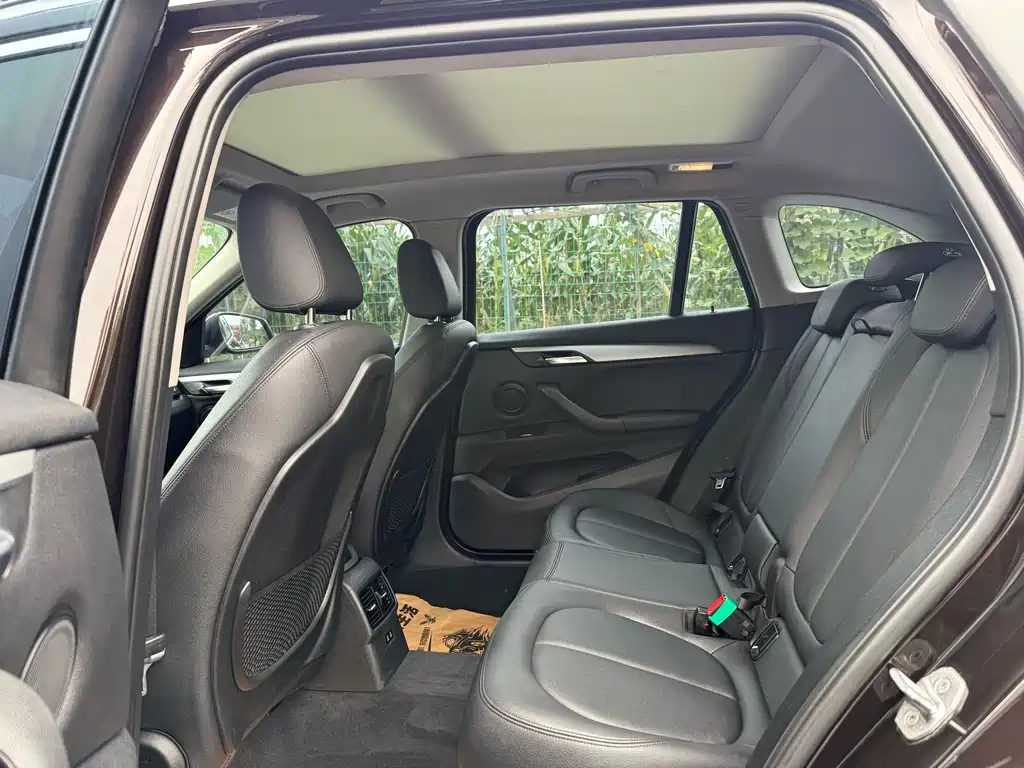 BMW X1 2019 — фото 18