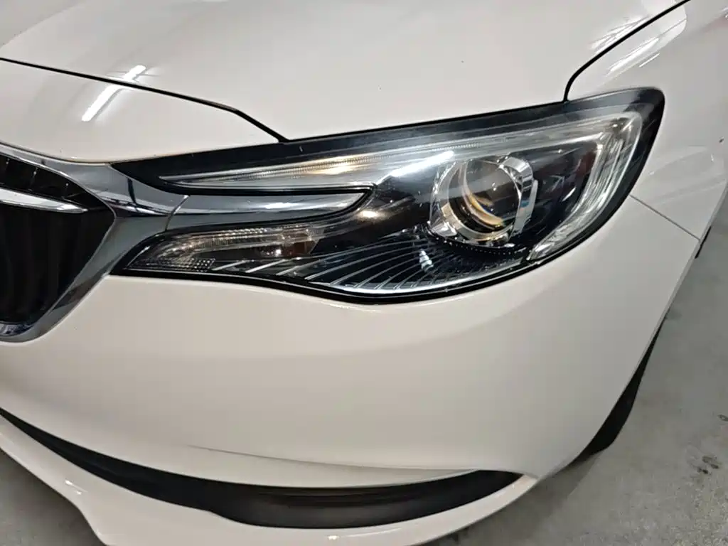 Buick Excelle GT 2017 — фото 24