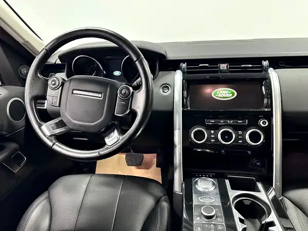 Land Rover Discovery 2018