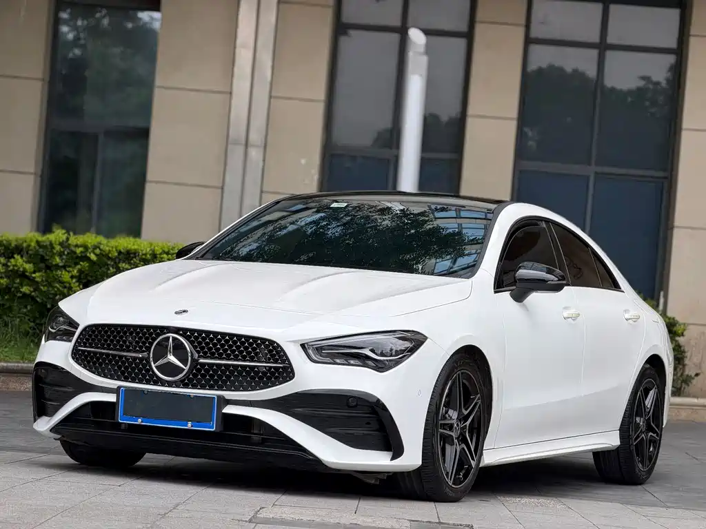 Mercedes-Benz CLA 2023