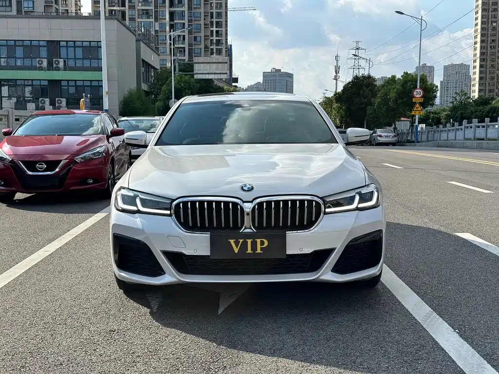 BMW 5 Series 2023