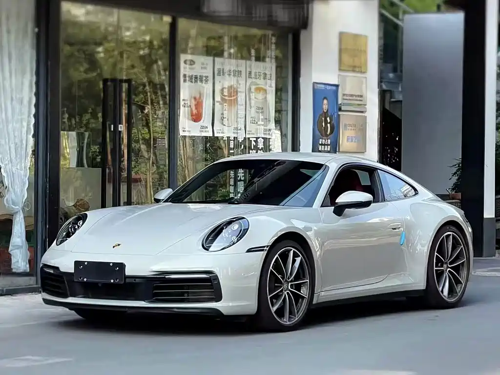 Porsche 911 2020