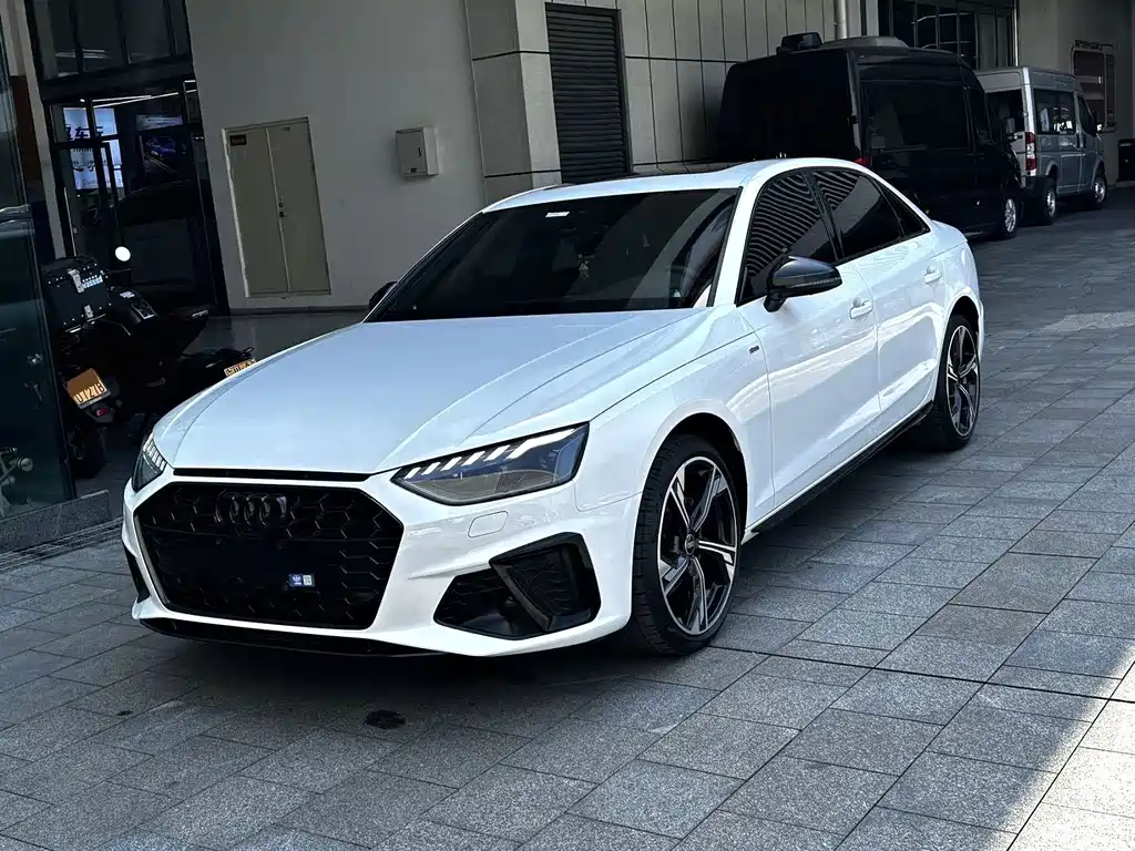 Audi A4L 2024