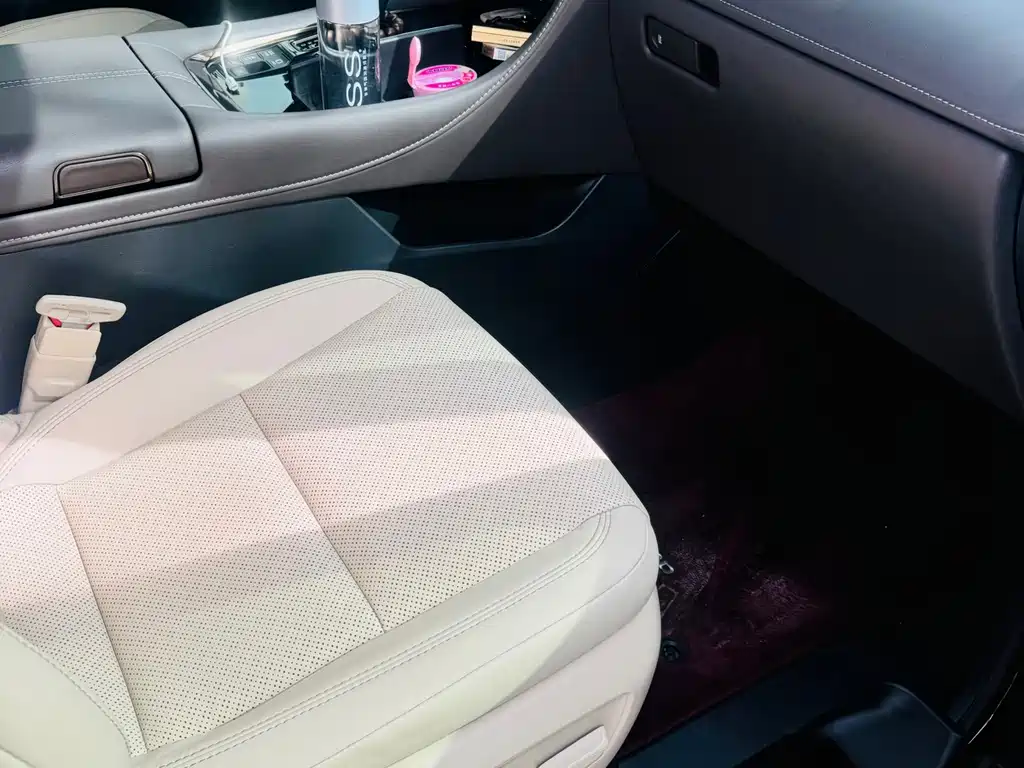 Toyota Alphard 2025 — фото 11