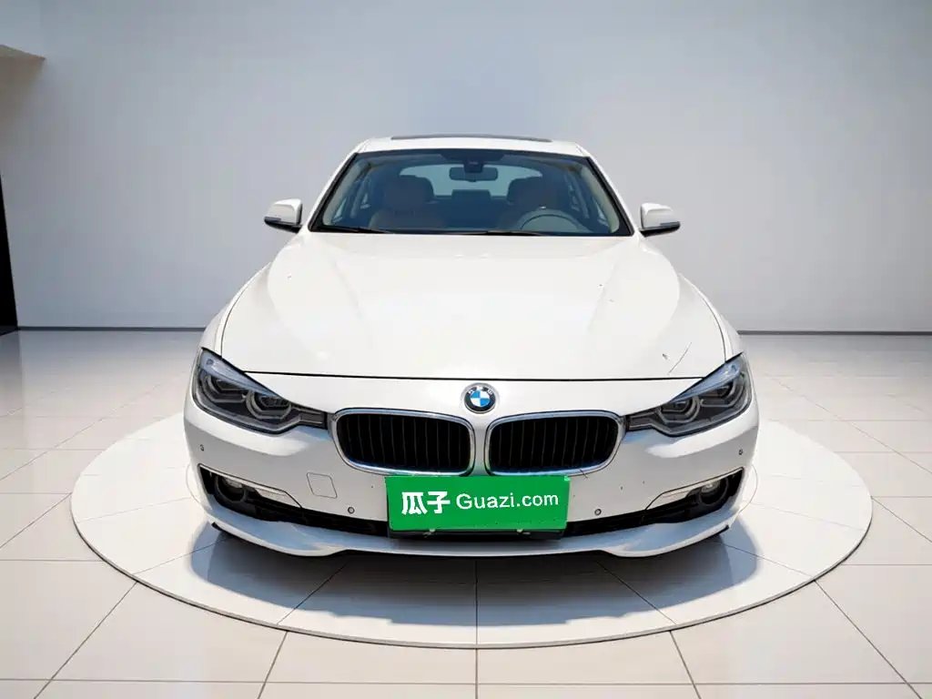BMW 3 Series 2015 — фото 24
