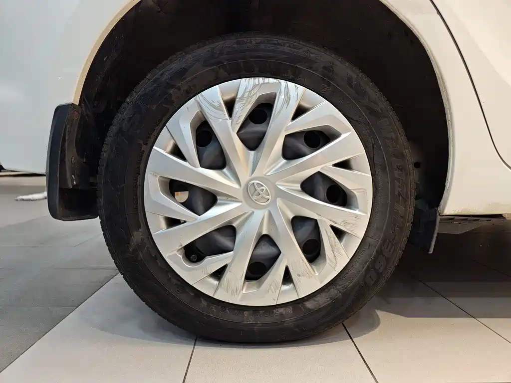 Toyota Vios FS 2022 — фото 30
