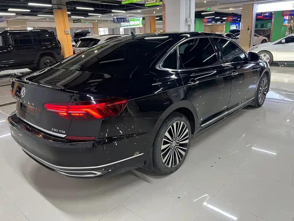 Volkswagen Passat 2019 — фото 8