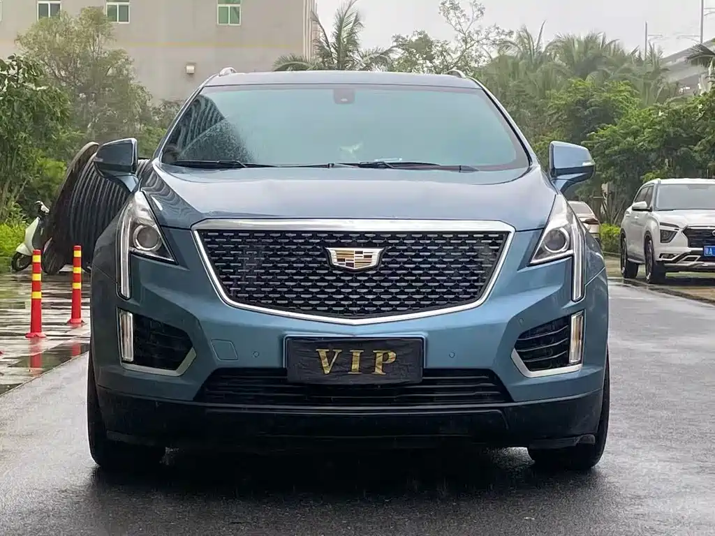Cadillac XT5 2018 — фото 11