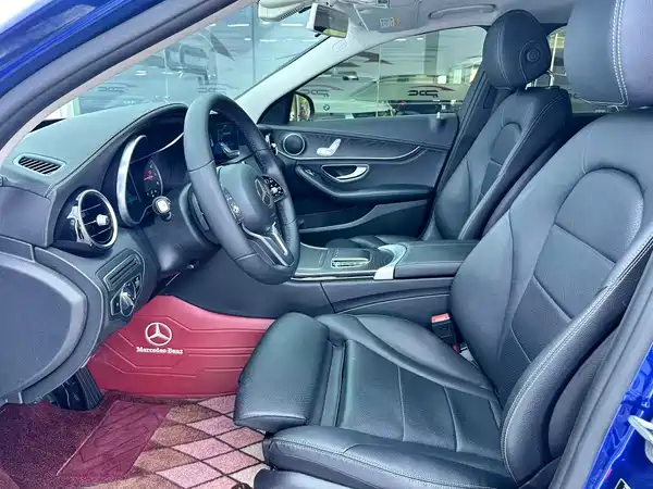 Mercedes-Benz C-Class 2019