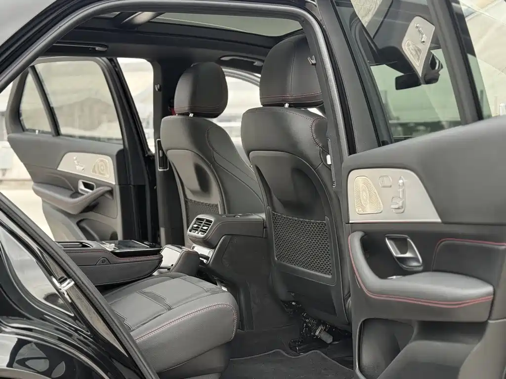 Mercedes-Benz GLE AMG 2024 — фото 7