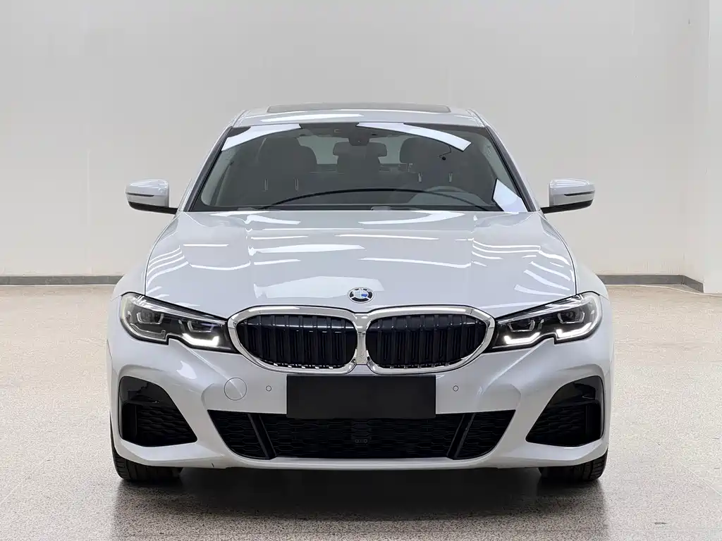 BMW 3 Series 2020