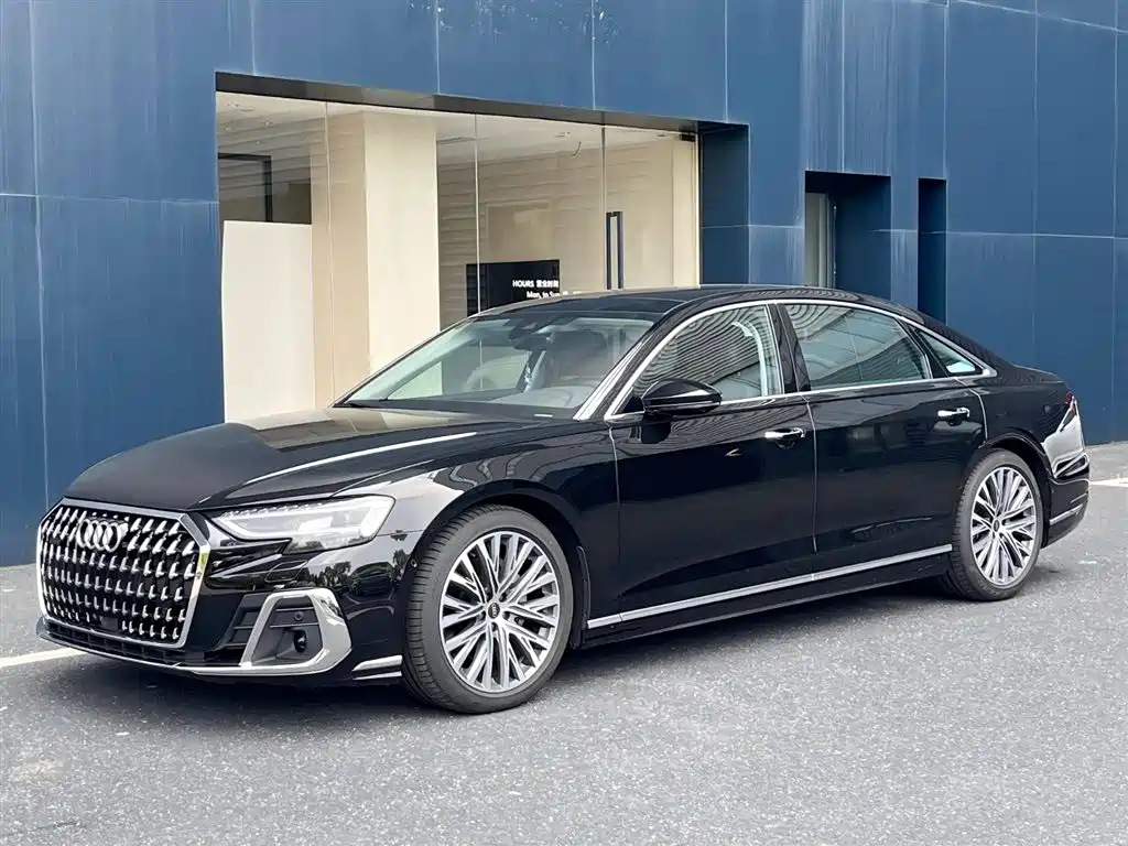 Audi A8 2025