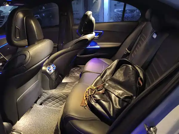 Mercedes-Benz C-Class 2022