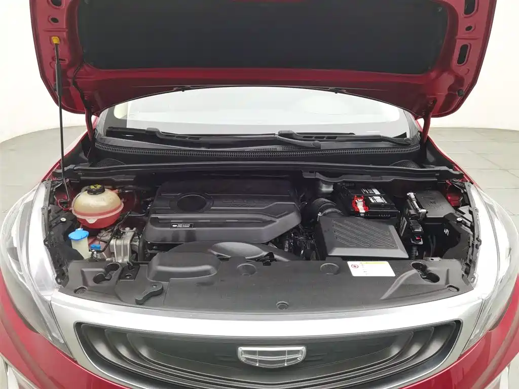 Geely Emgrand GS 2021