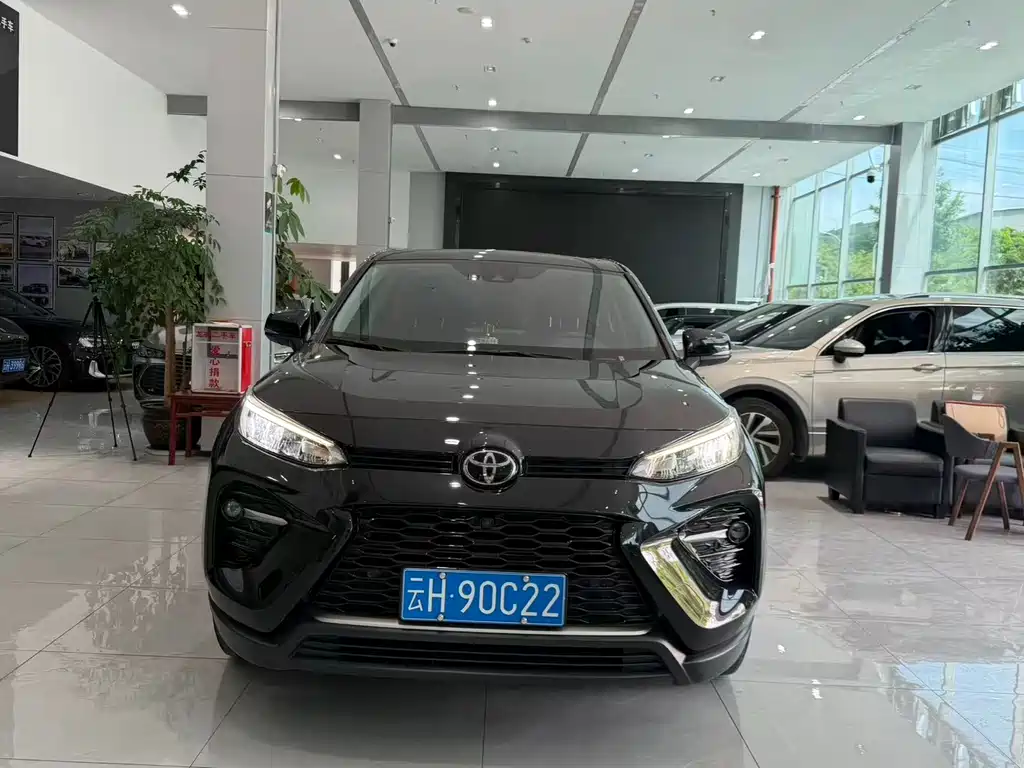 Toyota Wildlander 2022 — фото 10